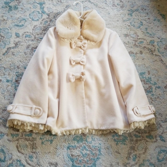 Beige lolita hime gyaru coat - Picture 1 of 1